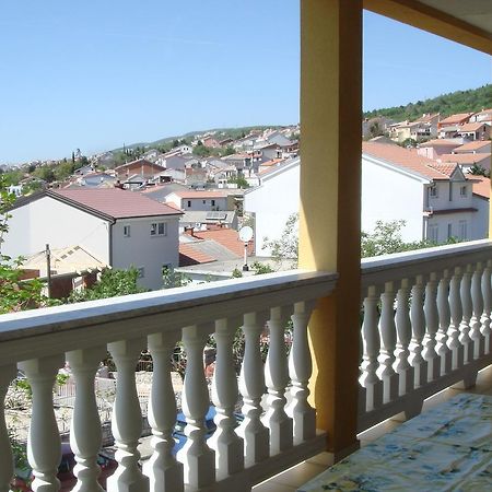 Apartments Jelicic Selce Esterno foto